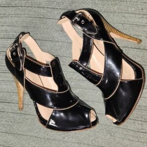 Giuseppe Zanotti Peeptoe Heel